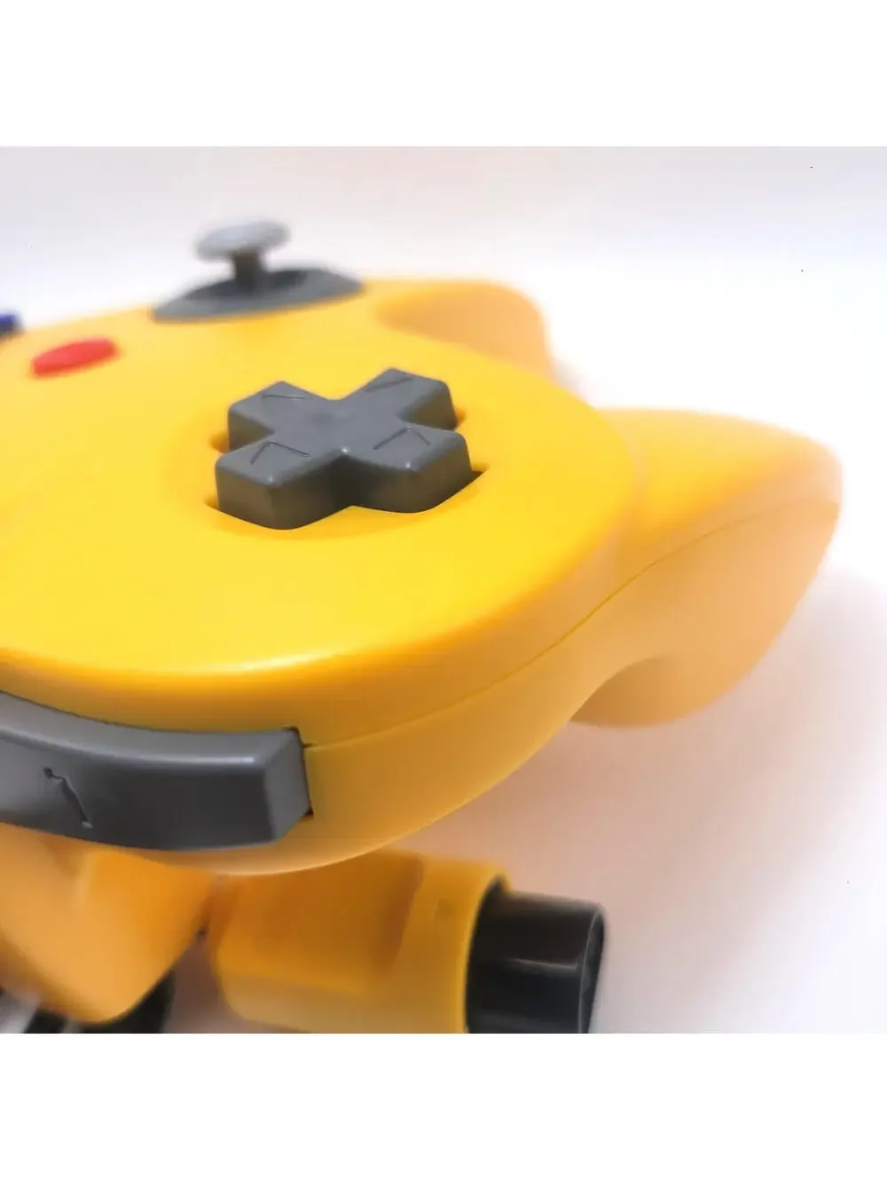 Nintendo 64 Wired Controller for N64 - TeknoGame® - Yellow - NEW IN BOX!